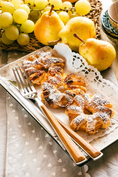 Baked Shortcrust Pastry Treats Pears — Stock Photo, Image