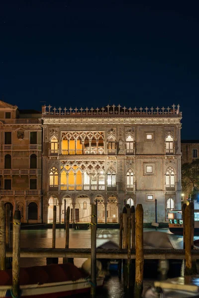 Venecia Italia Palazzo Oro Con Vistas Gran Canal Por Noche Imagen de archivo