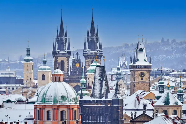 Снег Праге Редкие Зимние Условия Пражский Град Чехии Снежная Погода Лицензионные Стоковые Изображения