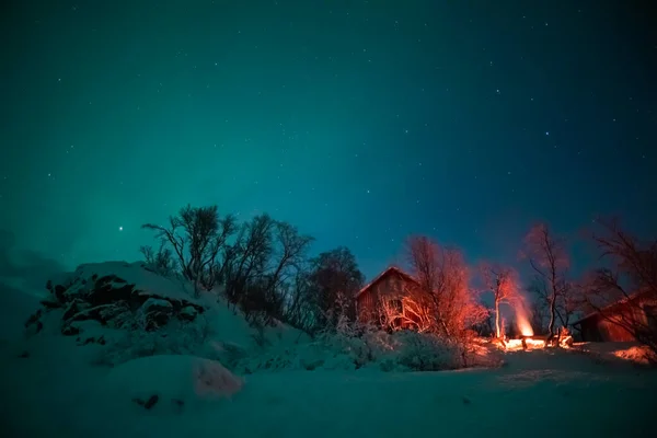 北極の山々の美しい夜景 — ストック写真