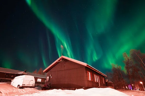 Kuzey Norveç, Aurora Borealis, İzlanda