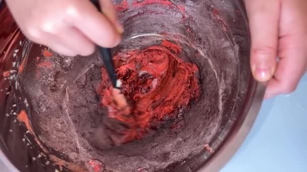 Крем Смешанный Красителем Какао Порошком Замедленной Съемке — стоковое видео