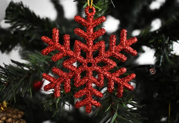 Noel ağacı süsleme