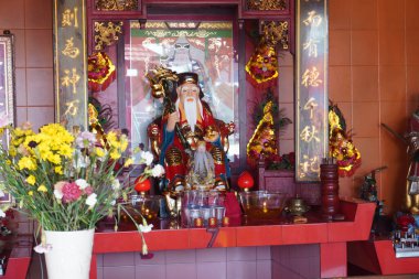 Eski Pagoda Turizm Nesnesi. Bu tapınak binası Endonezya 'nın Belitung Adası' nda yer almaktadır. Konfüçyüsçüler ve Budistler için bir ibadet yeri olmasının yanı sıra, bu tapınak aynı zamanda dini bir turizm merkezi..