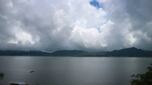 Όμορφη Και Καταπληκτική Λίμνη Tondano — Φωτογραφία Αρχείου