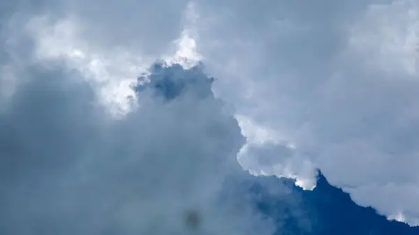 Cielo Azul Nublado Como Fondo — Foto de Stock