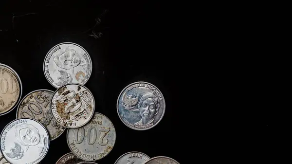 Haufen Rupiah Münzen Als Hintergrund — Stockfoto