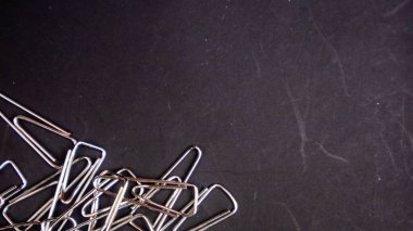 x üzerine siyah arkaplan