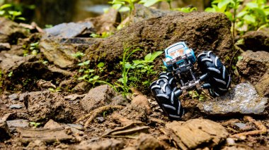 Minahasa, Endonezya: Cumartesi, 10 Aralık 2022, muhteşem off-road araba oyuncağı