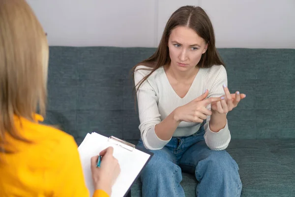 Woman Psychologist Talks Helps Girl Recording Important Studies Tablet View — Stock Photo, Image