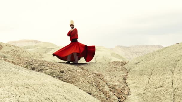 Pôr Sol Rodopiar Montanha Sufi Sufi Whirling Turco Semazen Uma — Vídeo de Stock