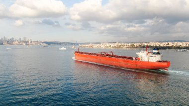 Ultra büyük konteynır gemisinin hava görüntüleri.