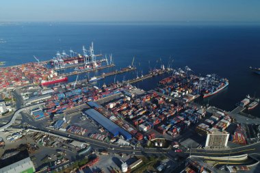 ISTANBUL - 17 Haziran 2023 Long Beach Konteyner Yard Hava Limanı