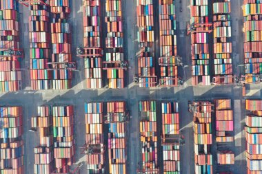 ISTANBUL - 17 Haziran 2023 Long Beach Konteyner Yard Hava Limanı