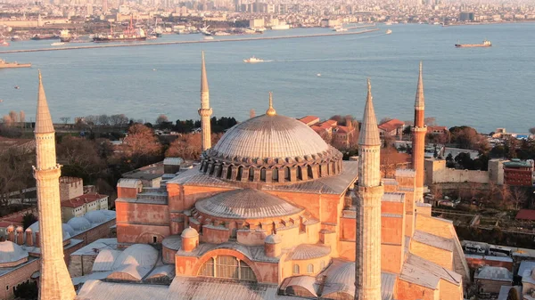 Ayasofya Camii (Ayasofya Camii), İstanbul, Türkiye. Sogia Camii 'nin havadan görünüşü