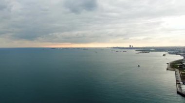 İstanbul, Türkiye 'deki dev Osmanlı İmparatorluk Camii, Süleyman Camii' nin insansız hava aracı görüntüsü