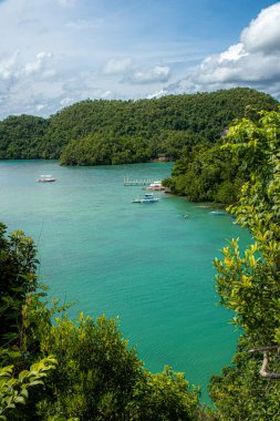 Sipalay Filipinleri 'ne yakın körfez.