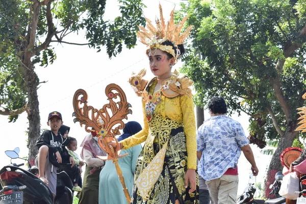 Tuban Indonesia Srpna 2023 Lidé Sobě Tradiční Javanese Empire Custome — Stock fotografie