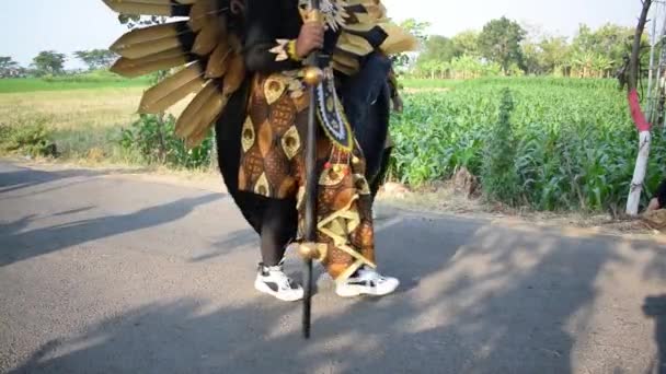 Тубанская Индонезия Августа 2023 Года Подростки Традиционной Индонезийской Одежде Кебайе — стоковое видео