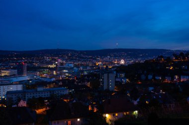 Stuttgart 'ın panoraması, yukarıdan şehir, güzel şehir manzarası