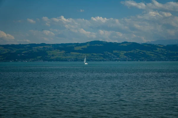 Lake Constance Jachtok Legnagyobb Hegyek Nyári Hajók — Stock Fotó