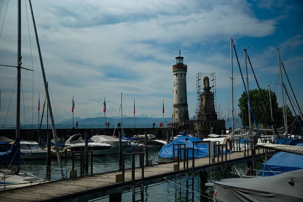 Lake Constance Kikötő Jachtok Nagy Hegyek — Stock Fotó