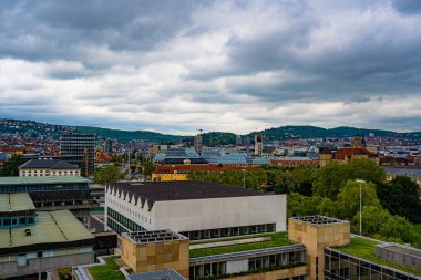 Kuleden Stuttgat 'a manzara, şehir manzarası, park, şehir manzarası.