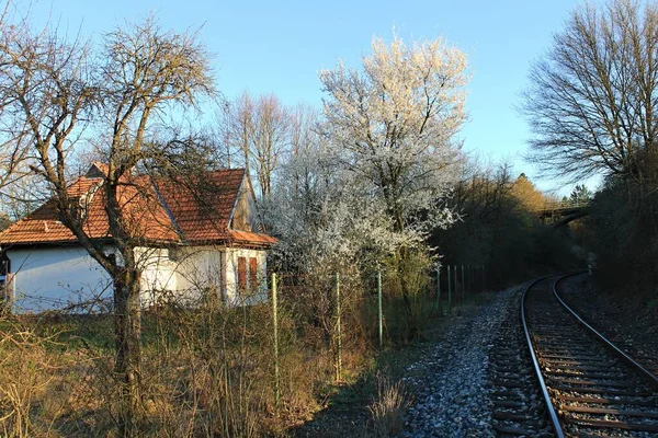 Uma Antiga Casa Guarda Ferroviária Linha Férrea Fronteira Checa Eslovaca — Fotografia de Stock