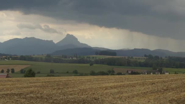 Avusturya Nın Kuzeyindeki Traunstein Yakınlarında Fırtına Bulutu Yüksek Kalite Görüntü — Stok video