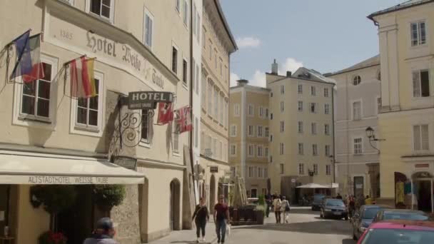 Salzburgo Kaigasse Con Catedral Salzburgo Imágenes Alta Calidad — Vídeos de Stock