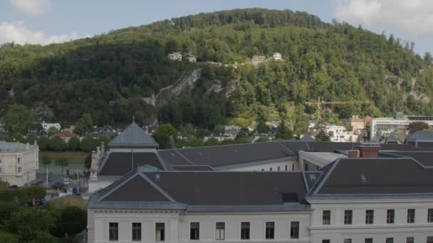 Salzburgo Kapuzinerberg Con Edificio Justificado Imágenes Alta Calidad — Vídeo de stock