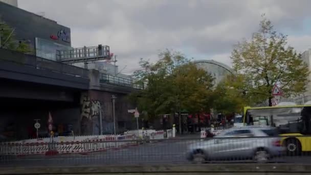 기차와 버스로 베를린의 고품질 — 비디오