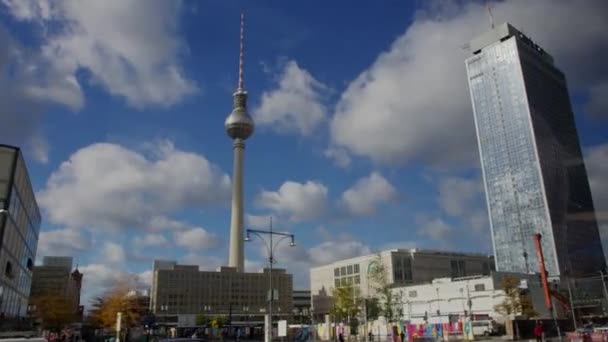 Praça Alexanderplatz Berlim Com Torre Rádio Imagens Alta Qualidade — Vídeo de Stock