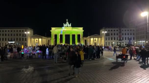 Berlino Porta Brandeburgo Notte Con Proiezioni Video Filmati Alta Qualità — Video Stock
