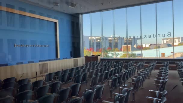 Německá Federální Tisková Konferenční Místnost Berlíně Vysoce Kvalitní Záběry — Stock video