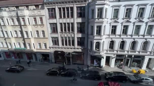 Straßenszene Der Berliner Innenstadt Sonnenlicht Hochwertiges Filmmaterial — Stockvideo