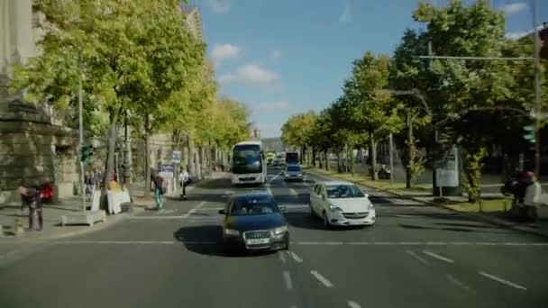 Движение Берлинской Улице Июня Высококачественные Кадры — стоковое видео