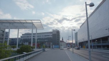 Aşağı Avusturya 'nın başkenti Sankt Poelten' deki hükümet bölgesi. Yüksek kalite 4k görüntü