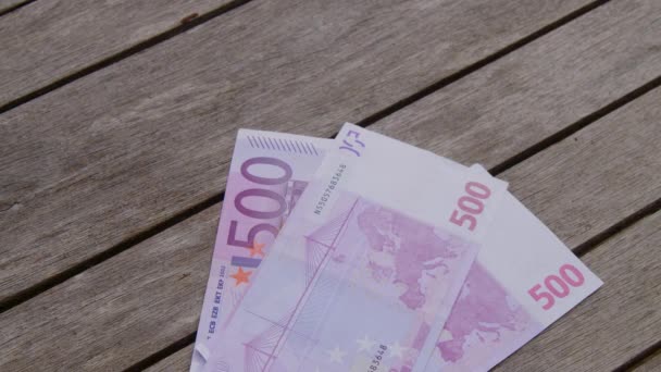 Τραπεζογραμμάτια Ευρώ Περιστρεφόμενη Κίνηση Θόλωση Υψηλής Ποιότητας Πλάνα — Αρχείο Βίντεο