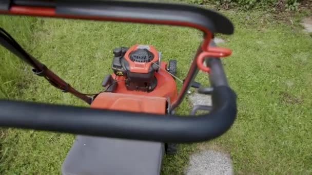 Mowing Lawn Street High Quality Footage — Stock Video