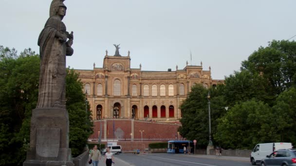 Munique Maximilianeum Edifício Governamental Crepúsculo Imagens Alta Qualidade — Vídeo de Stock