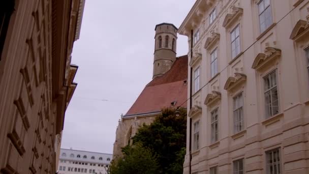 Historický Schottenův Kostel Vídeňském Náměstí Vysoce Kvalitní Záběry — Stock video