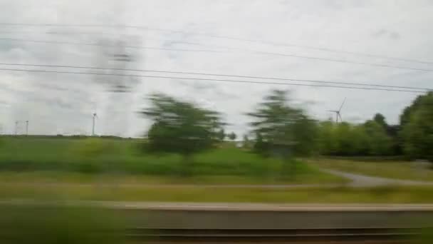 Parc Éolien Avec Des Moulins Vent Vus Depuis Train Grande — Video
