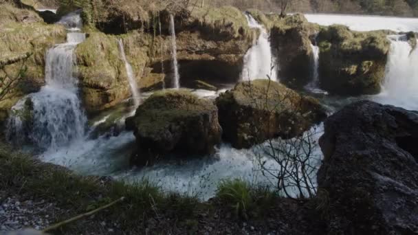 上奥地利的瀑布瀑布的时间过去了 高质量的4K镜头 — 图库视频影像