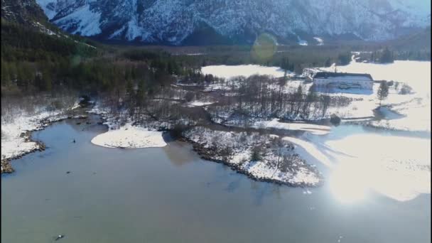 Zdjęcie Lotnicze Jeziora Almsee Zimie Wysokiej Jakości Materiał — Wideo stockowe