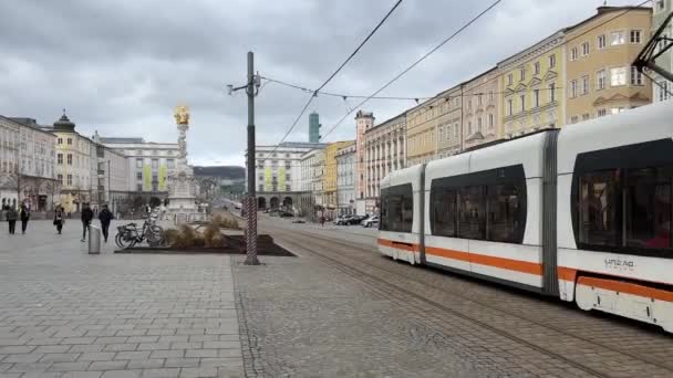 Linz Hauptplatz Con Tranvía Paso Imágenes Alta Calidad — Vídeo de stock