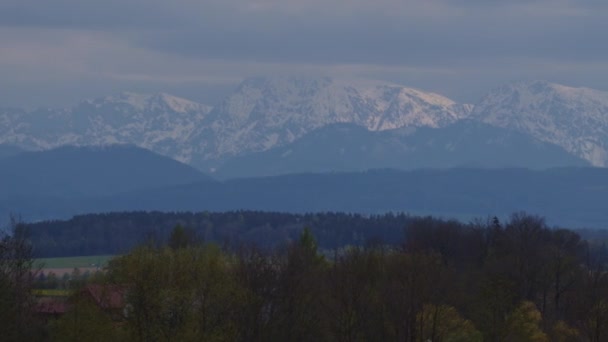 Horní Rakouské Alpy Sněhem Jaře Vysoce Kvalitní Záběry — Stock video
