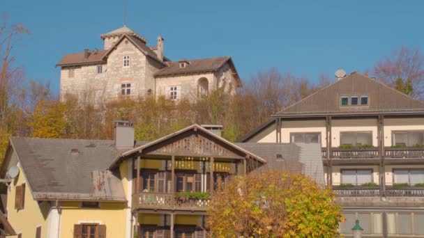 Traunkirchen Şehir Merkezinde Evleri Tavası Odinstein Dönük Yüksek Kalite Görüntü — Stok video