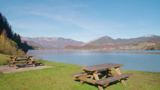 位于上奥地利哈尔斯塔特湖畔的休息地 高质量的4K镜头 — 图库视频影像