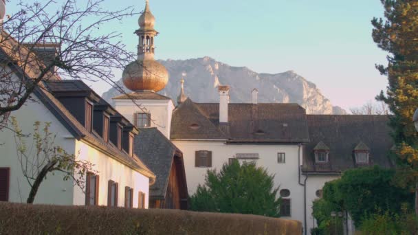 Gmunden Χερσαίο Κάστρο Ort Traunstein Στο Παρασκήνιο Υψηλής Ποιότητας Πλάνα — Αρχείο Βίντεο